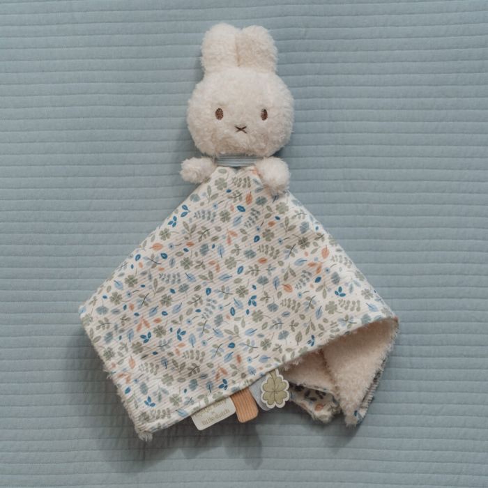 Miffy Lucky Leaves Cuddle Comforter - Image 3